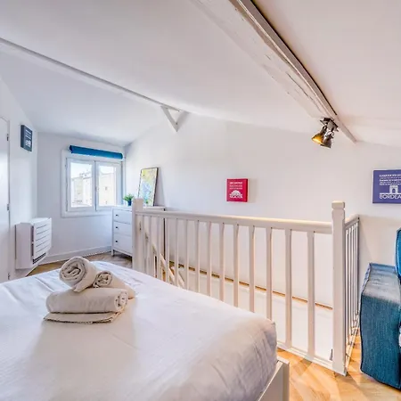 Апартаменты Sweet Melody - Beau Duplex - Quartier Saint Pierre *