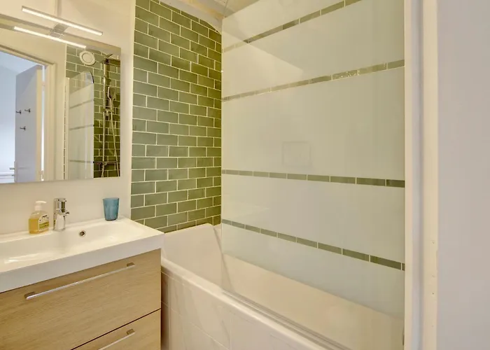 Sweet Melody - Beau Duplex - Quartier Saint Pierre 아파트