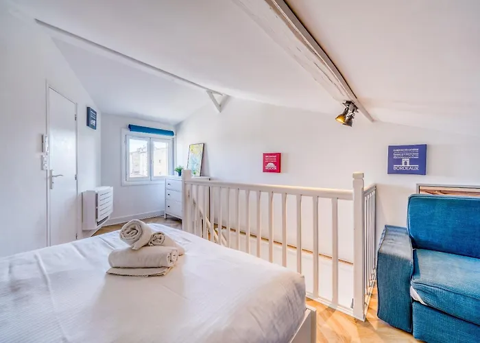 아파트 Sweet Melody - Beau Duplex - Quartier Saint Pierre *
